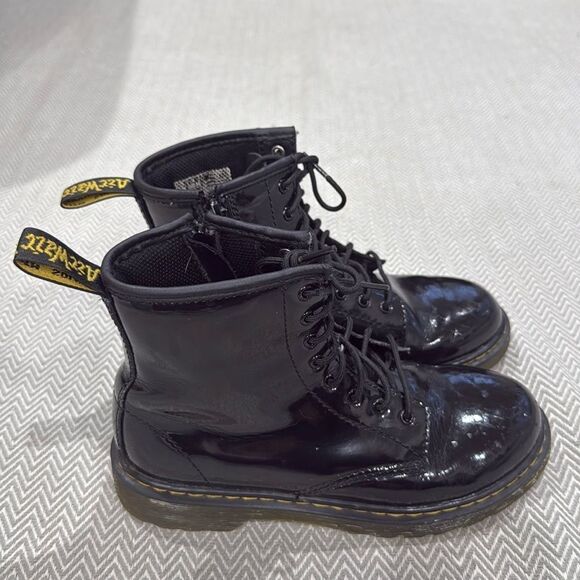 Dr. Martens 1460 Patent Leather Boots Woman’s Size 5 - Picture 1 of 6